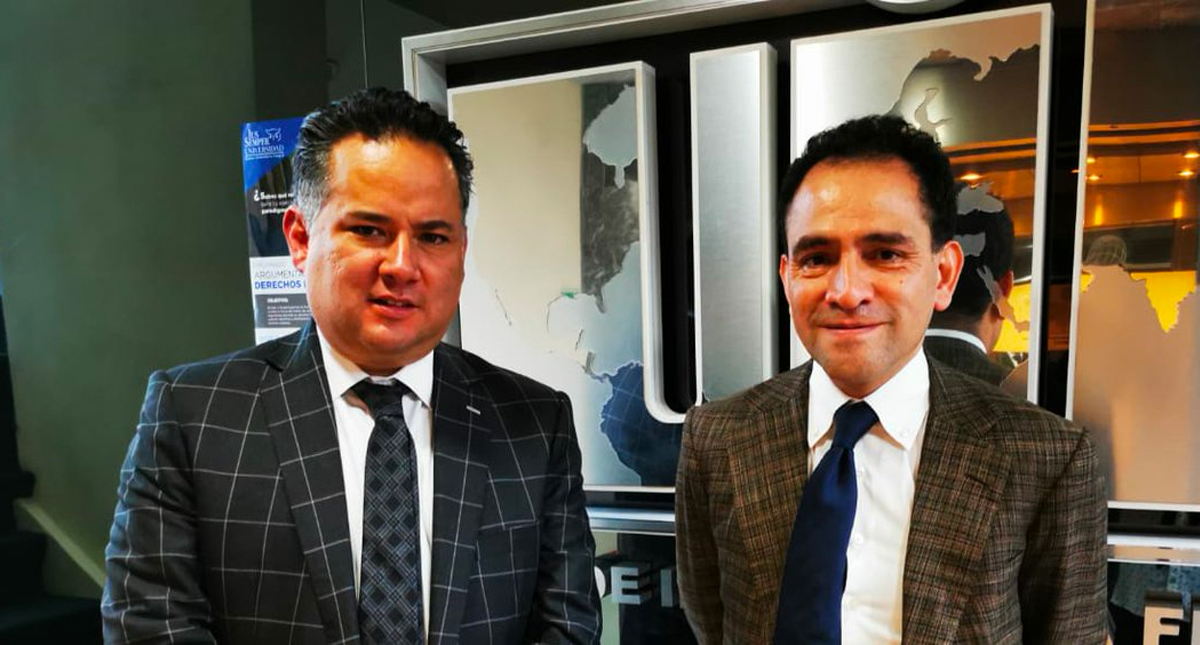 Revisan Arturo Herrera y Santiago Nieto casos relevantes de la UIF