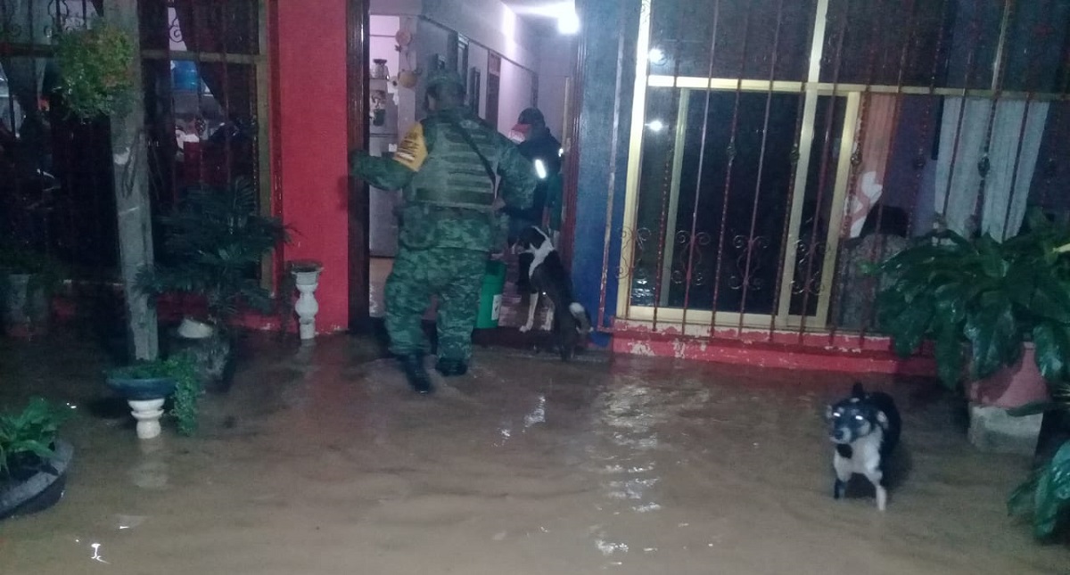 Sedena aplica Plan DN-III-E por lluvias en Matías Romero