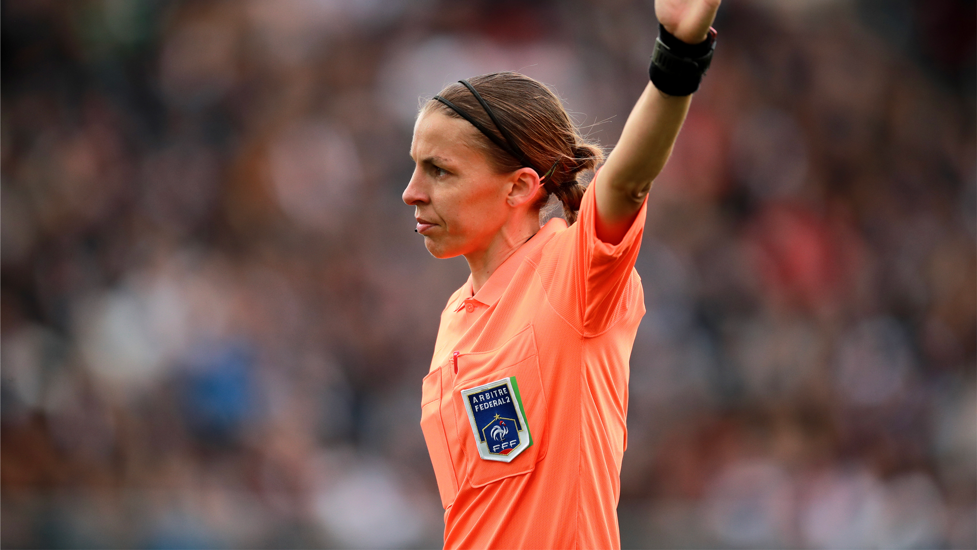 Stéphanie Frappart, primera mujer en dirigir una final masculina europea