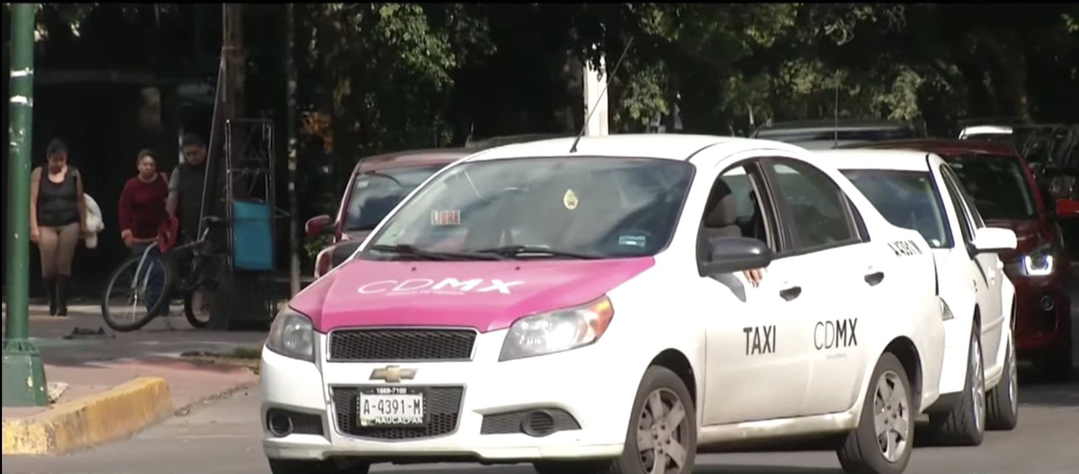 Incrementa robo con violencia a usuarios de taxis en CDMX
