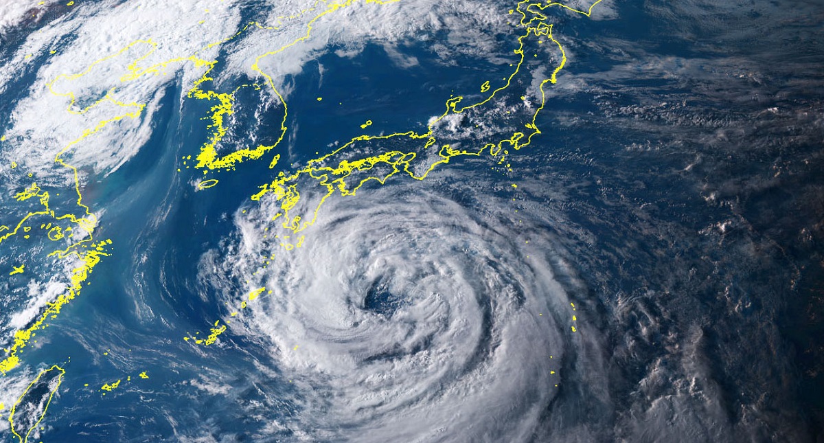 Japón en alerta por llegada del tifón Krosa