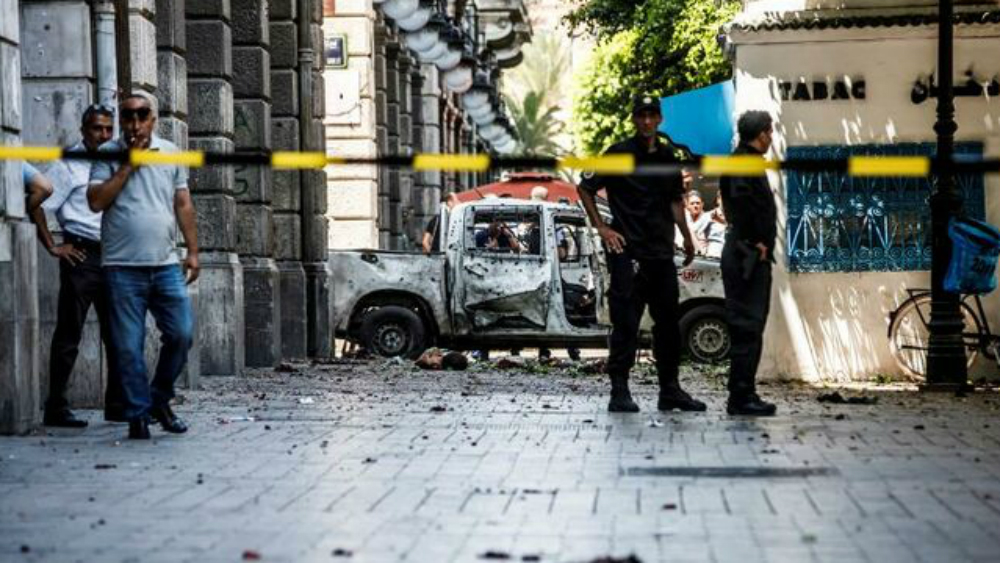 Presidente interino de Túnez prolonga un mes más estado de emergencia