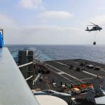 Irán ataca con misiles el portaaviones Abraham Lincoln de EE.UU.