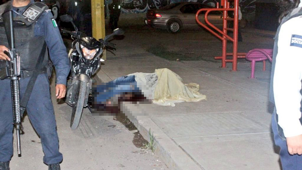 Ataque en billar de Irapuato deja ocho muertos - victima-de-ataque-armado-en-billar-de-irapuato