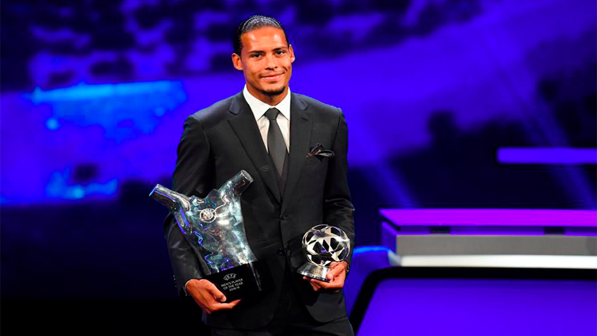 Reconocen a Virgil van Dijk como Jugador del Año de la UEFA