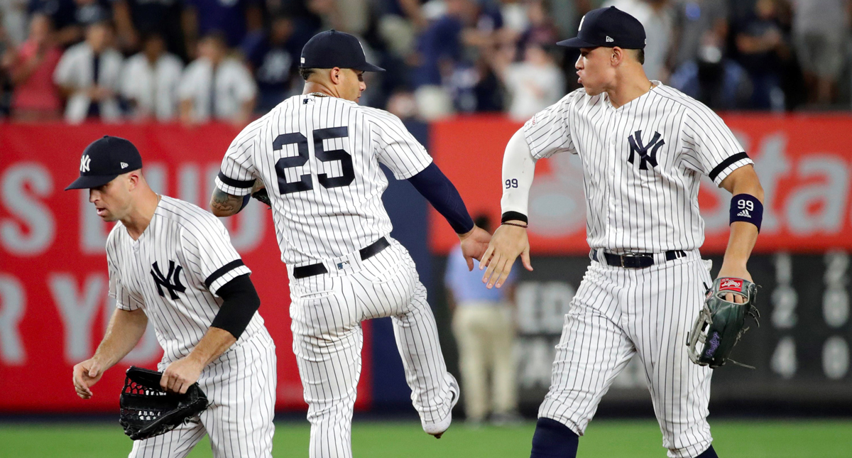 Yankees vencen a Medias Rojas con doble cuadrangular de  DJ LeMahieu