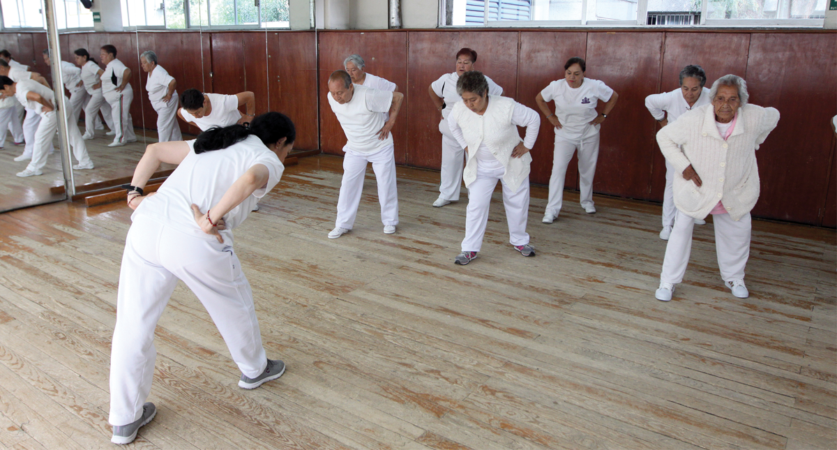 IMSS ofrece actividades para mejorar la calidad de vida de adultos mayores
