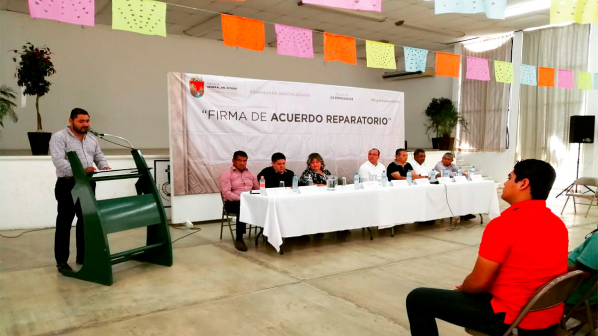 Firman acuerdo reparatorio en beneficio de periodistas en Chiapas