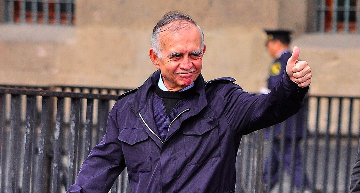 Alfonso Romo pide a empresarios generar mejor ambiente para inversiones