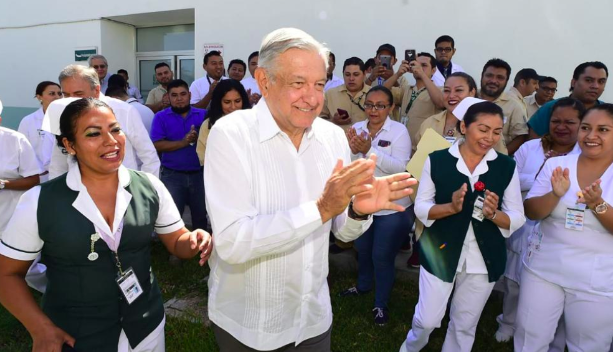 ‘No vamos a permitir ningún chantaje’, advierte López Obrador a farmacéuticas