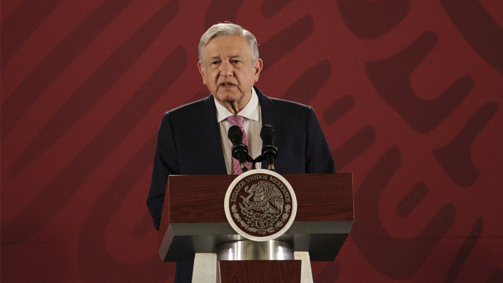 López Obrador revela gastos en insumos del avión presidencial