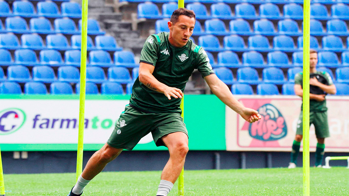 Descartado Andrés Guardado para el Betis vs Getafe