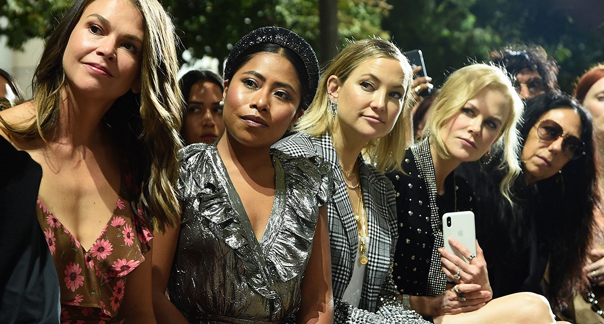 Yalitza Aparicio brilla en Semana de la Moda de Nueva York - aparicio-con-nicole-kidman-y-kate-hudson