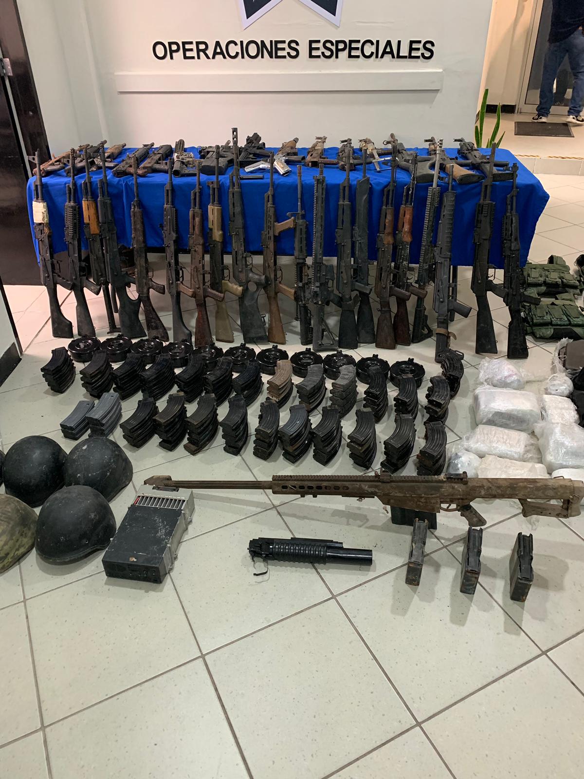 Decomisan arsenal con 36 armas largas y un lanzagranadas en Reynosa - arsanal-reynosa-decomisado-armas