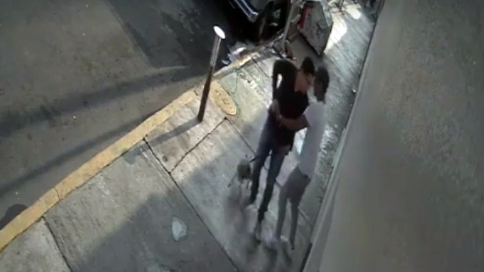 #Video Asaltante apuñala a joven en la colonia Ramos Millán