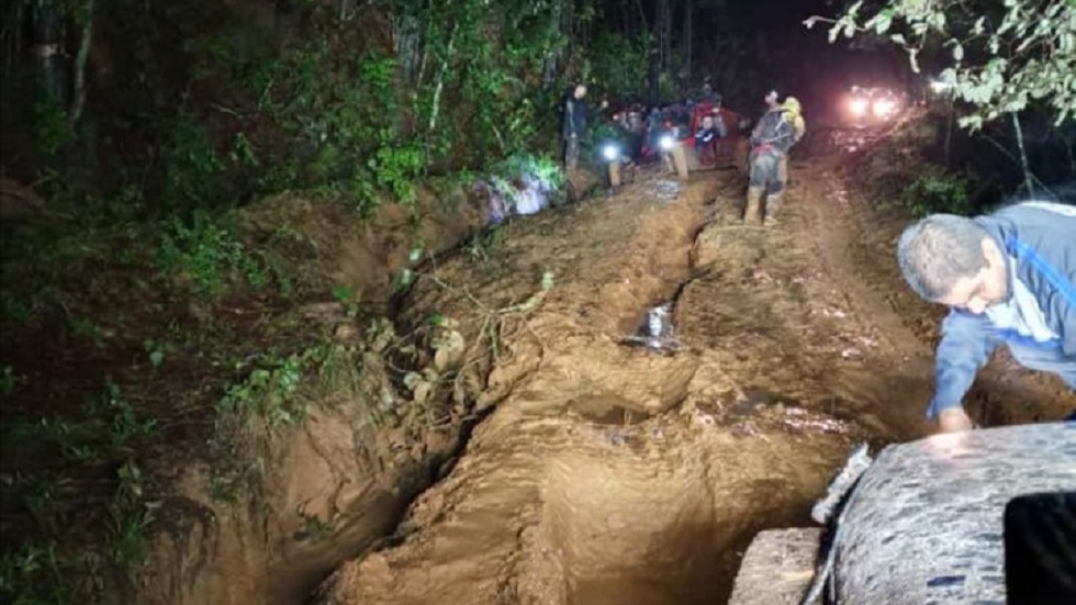 Pilotos de Coalcomanazo quedan atrapados en sierra michoacana por Narda - auxilio-de-pilotos-del-coalcomanazo-2019