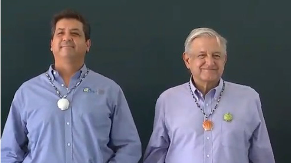 Abuchean a gobernador de Tamaulipas en evento de AMLO