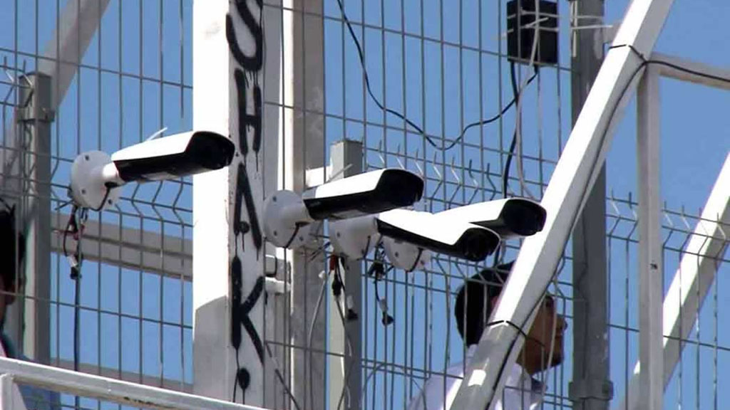 Rafaguean cámaras de videovigilancia pública de Culiacán