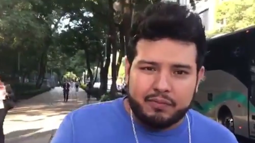 #Video Roban laptop a cantante y 'ángel' le envía dinero para una nueva - cantante-daniel