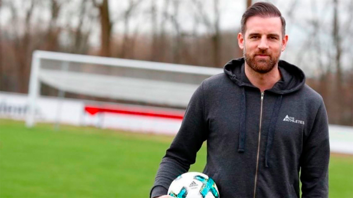 Catean casa de Christoph Metzelder por distribución de pornografía infantil