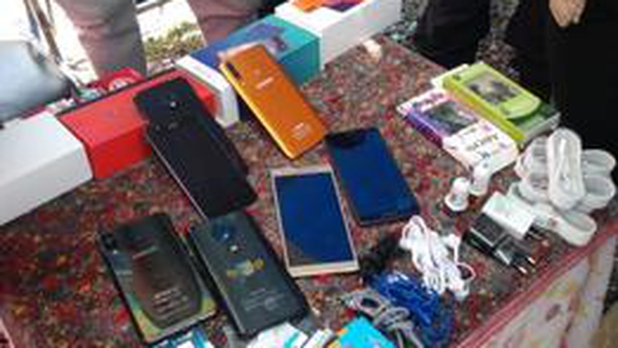 Decomisan 90 celulares y 380 cajas de medicinas en tianguis en Tlalpan - celulares-tianguis-tlalpan