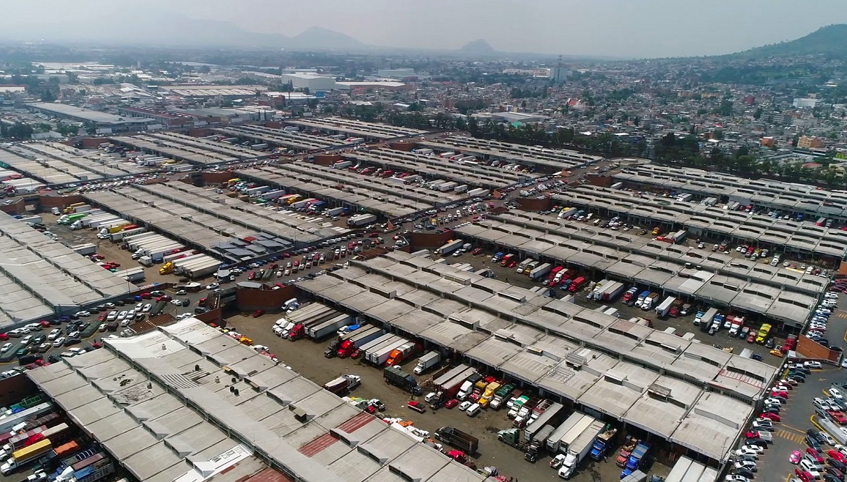 Activan protocolo de feminicidio por asesinato en la Central de Abasto