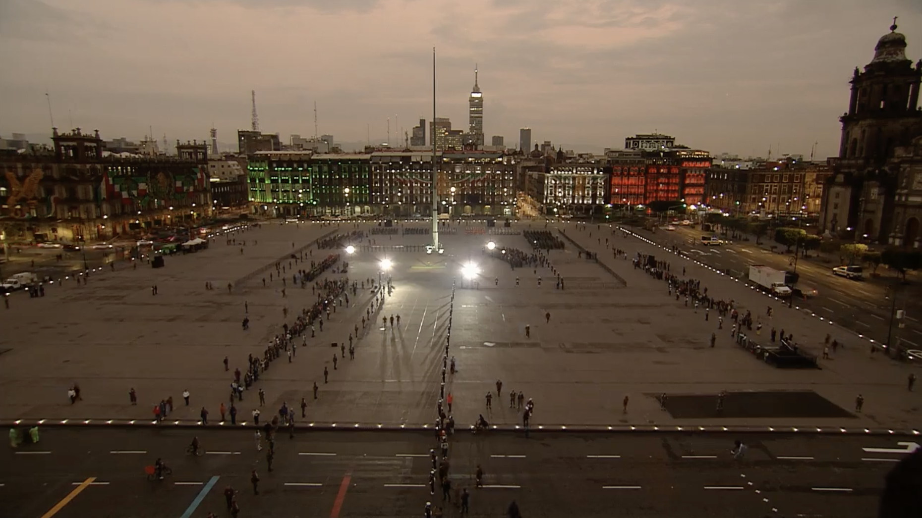 Ceremonia para recordar a las víctimas de los sismos de 1985 y 2017