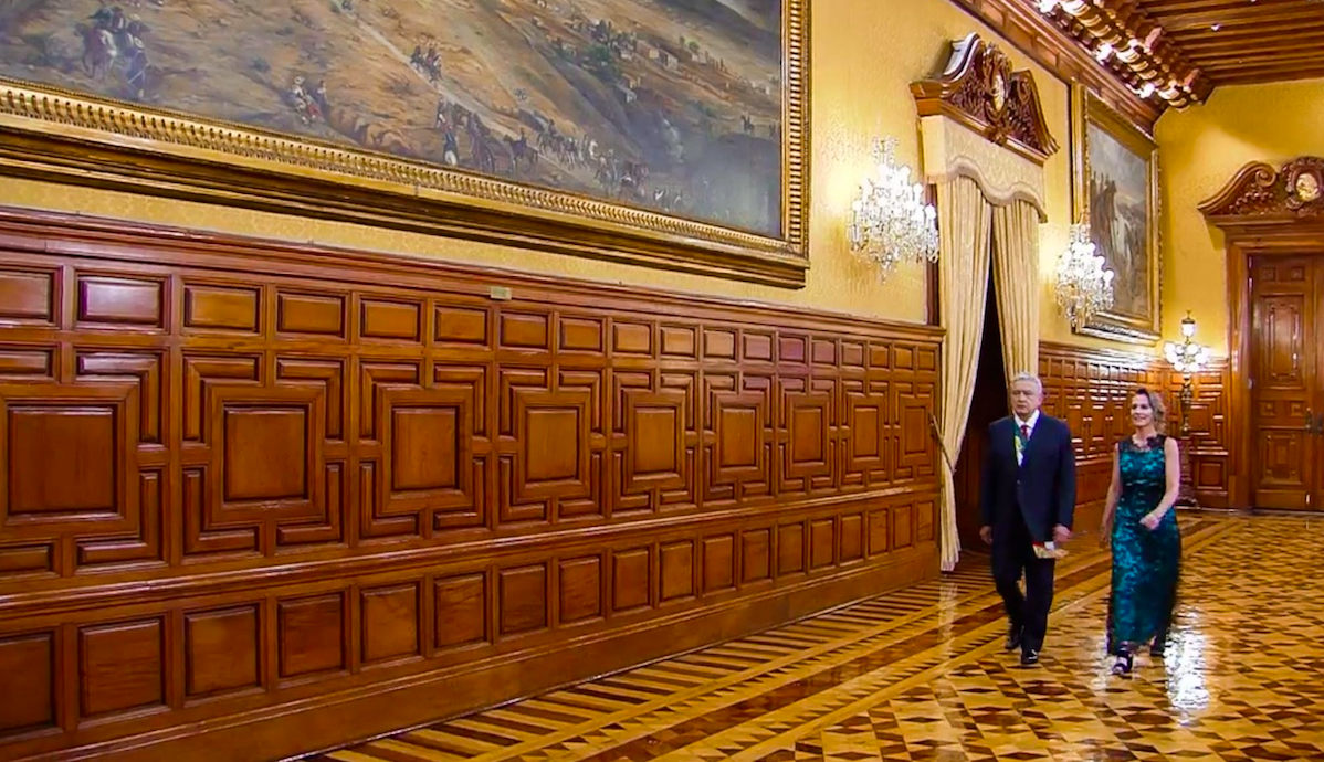 AMLO recuerda en Grito de Independencia a la libertad, a la justicia y a la democracia - ceremonia-grito2