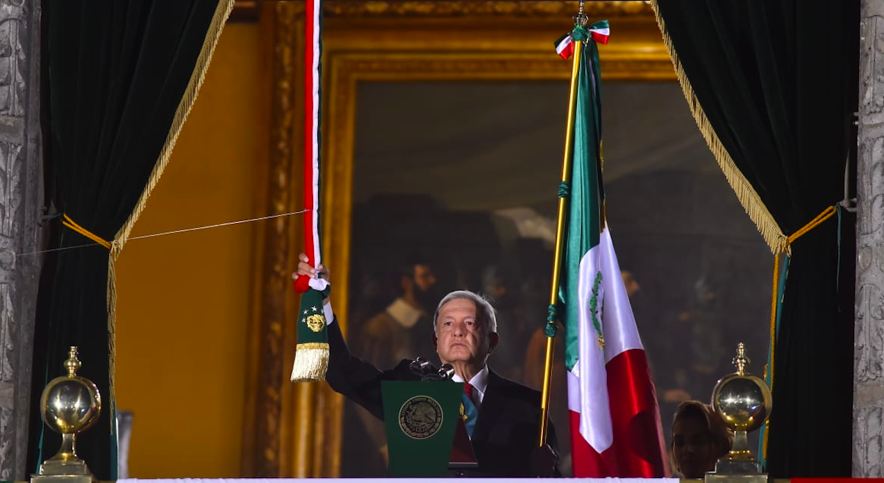 AMLO recuerda en Grito de Independencia a la libertad, a la justicia y a la democracia - ceremonia-grito3