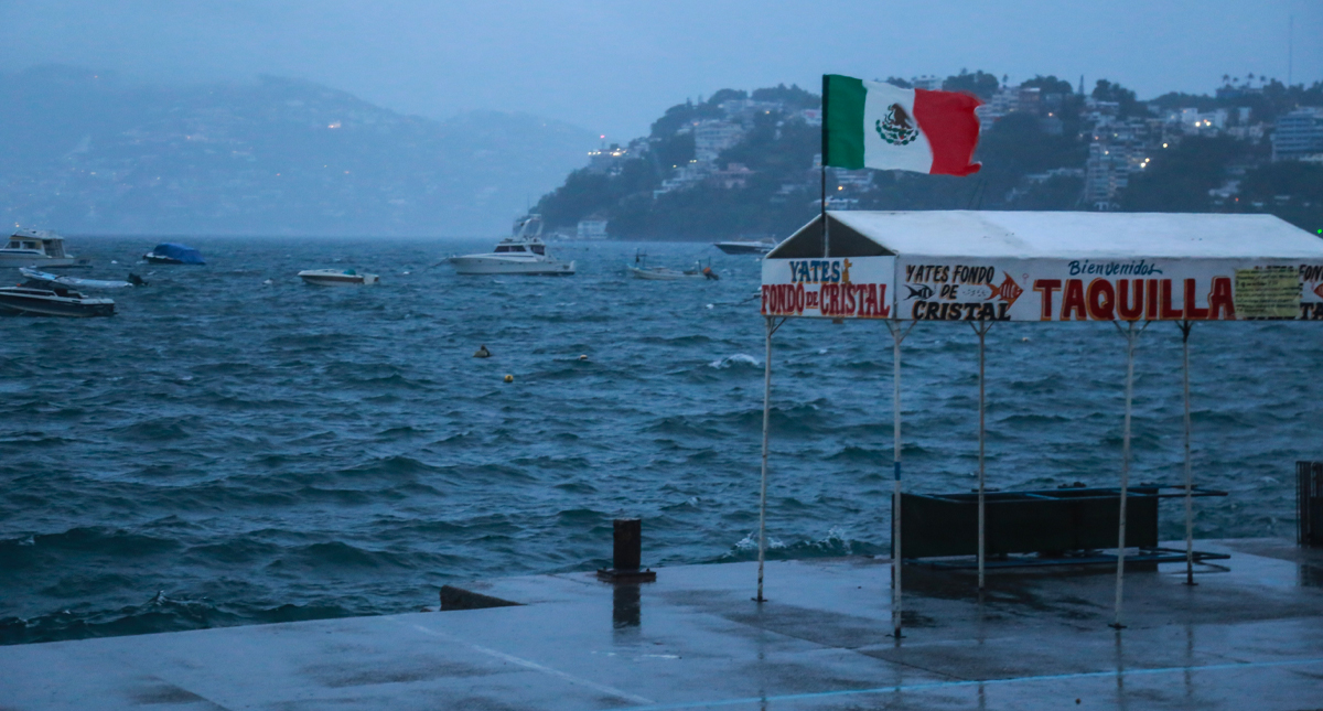 CFE activa plan de contingencia por ‘Lorena’