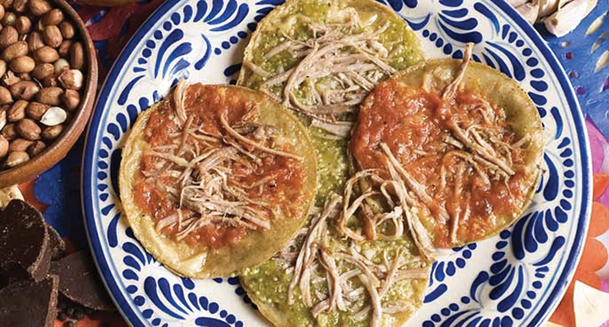 Los deliciosos sabores de Puebla - chalupas-poblanas