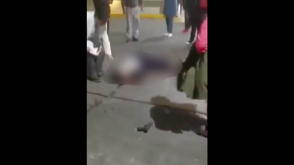 Mujer se suicida afuera de la Clínica 8 del IMSS