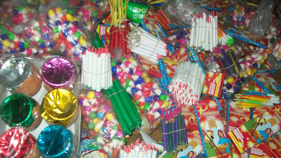 CDMX sancionará quema de cohetes sin permiso con trabajo comunitario