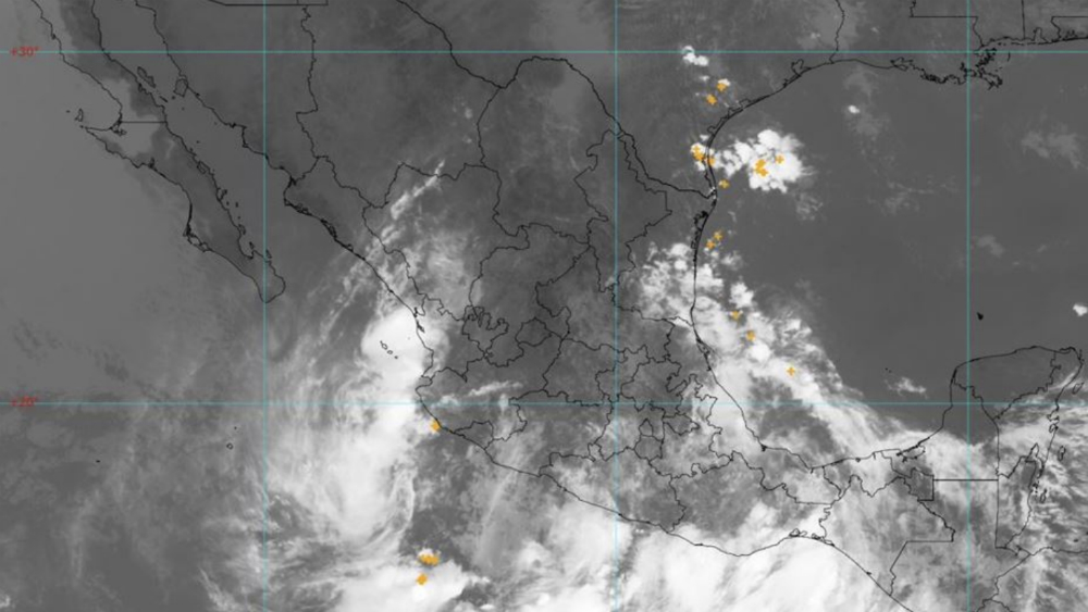 Prevén lluvias torrenciales en Oaxaca y Guerrero por ciclón potencial