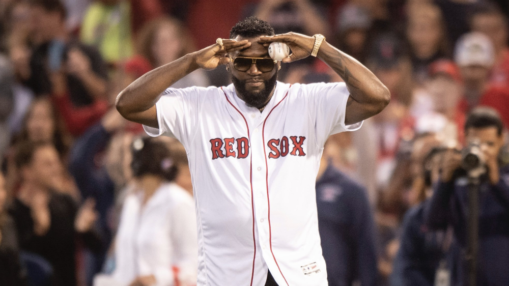 David Ortiz vuelve en plenitud a Fenway Park para lanzamiento de honor