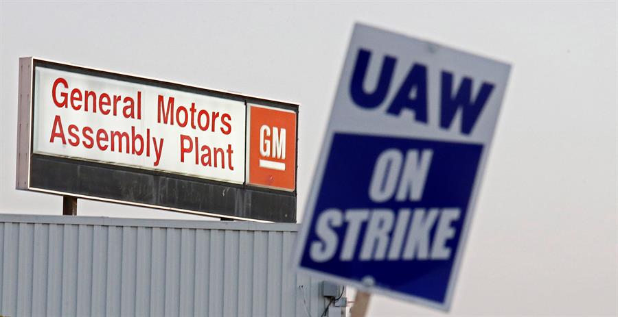 Trabajadores de General Motors entran en segundo día de huelga en EE.UU. - dd7d420c115a963f9015a4b05818b0be9d5764a4w