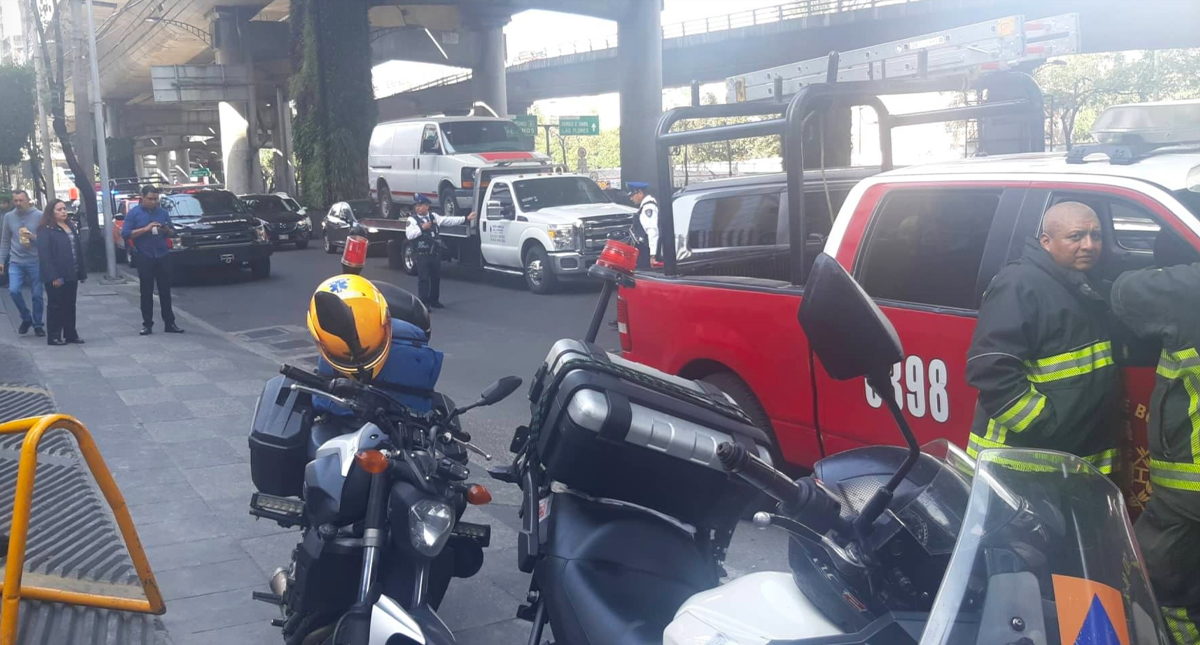 Derrumbe en construcción deja un muerto y un herido en Álvaro Obregón - derrumbe-3