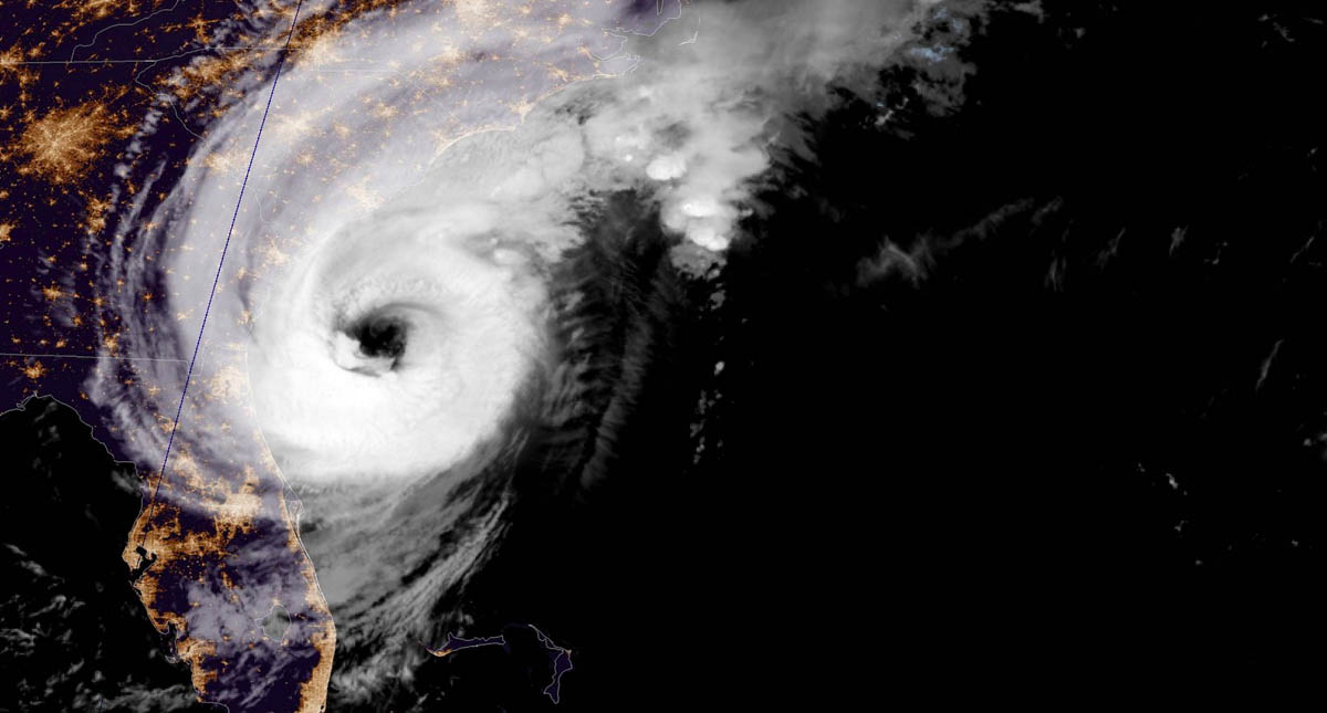 Dorian recupera la categoría 3, continúa su avance hacia EE.UU.