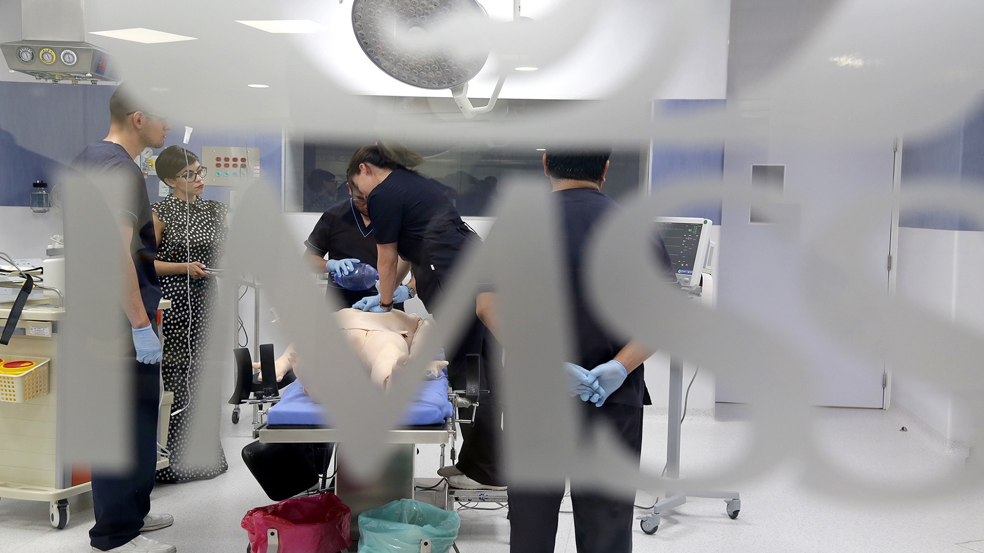 No dejaremos “elefantes blancos”: IMSS