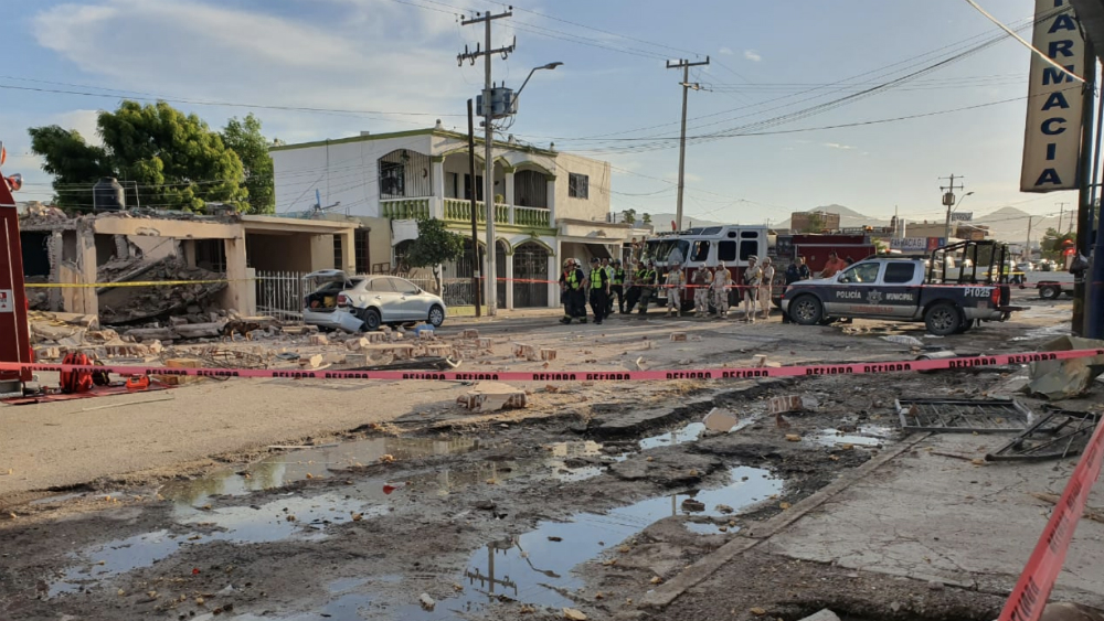 Muere madre e hija en explosión por acumulación de gas en Sonora