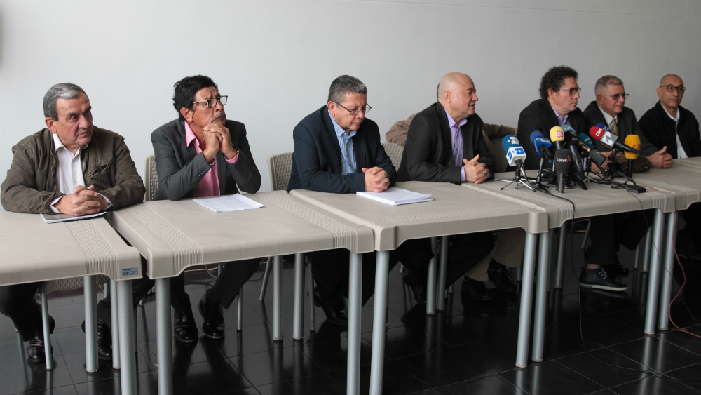 FARC da un respiro a la paz en Colombia al reconocer el error ético del secuestro