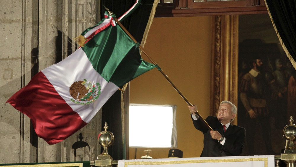 “Va a haber Grito y desfile” por 15 de septiembre, afirma López Obrador