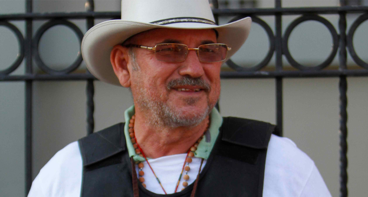 “Seguiré armado hasta que el gobierno garantice seguridad”: Hipólito Mora