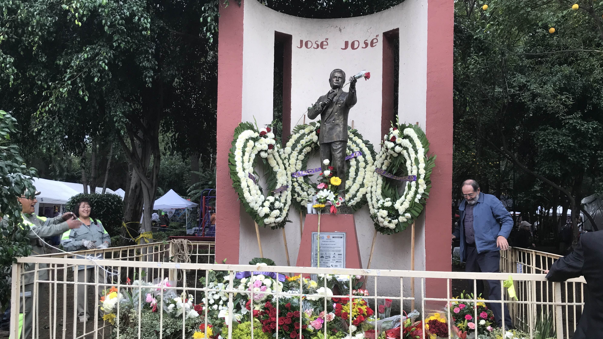 Fin de semana de festejos a José José en la Ciudad de México