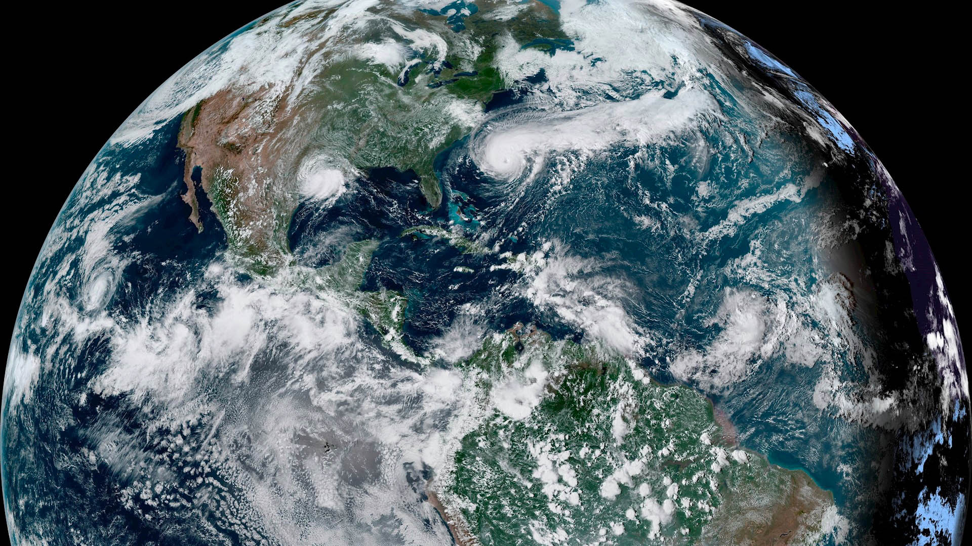 Imelda se debilita a depresión tropical en su paso por Texas