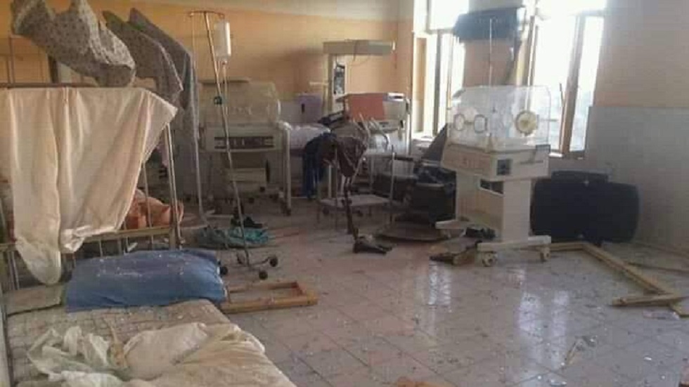 Atentado talibán en hospital de Afganistán suma 39 muertos