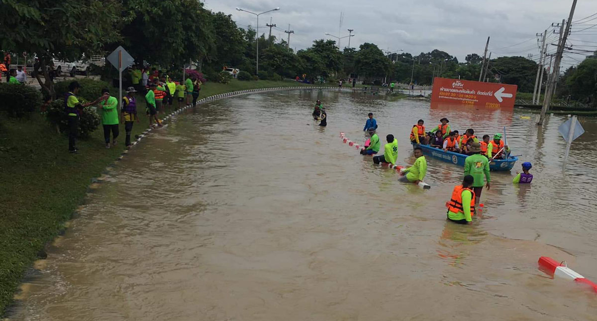 Inundaciones suman 33 muertos al norte de Tailandia