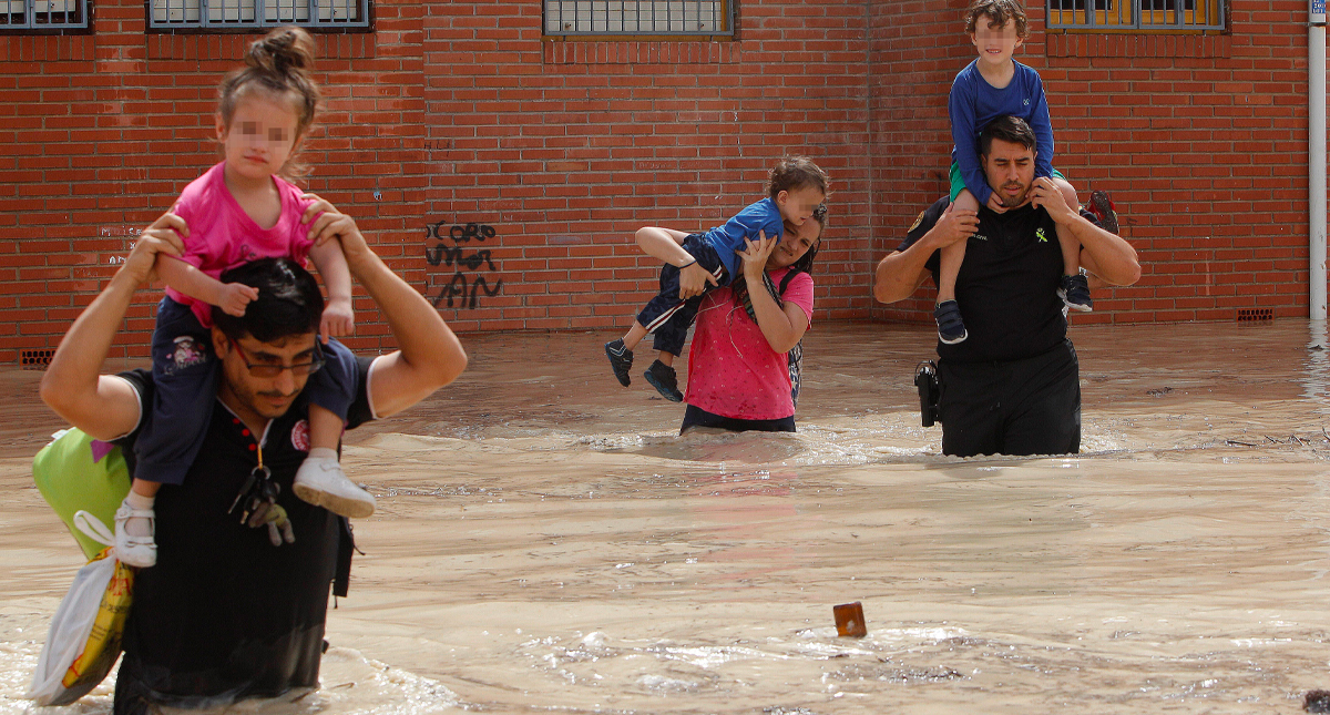 Inundaciones en España dejan cinco muertos y enormes daños materiales