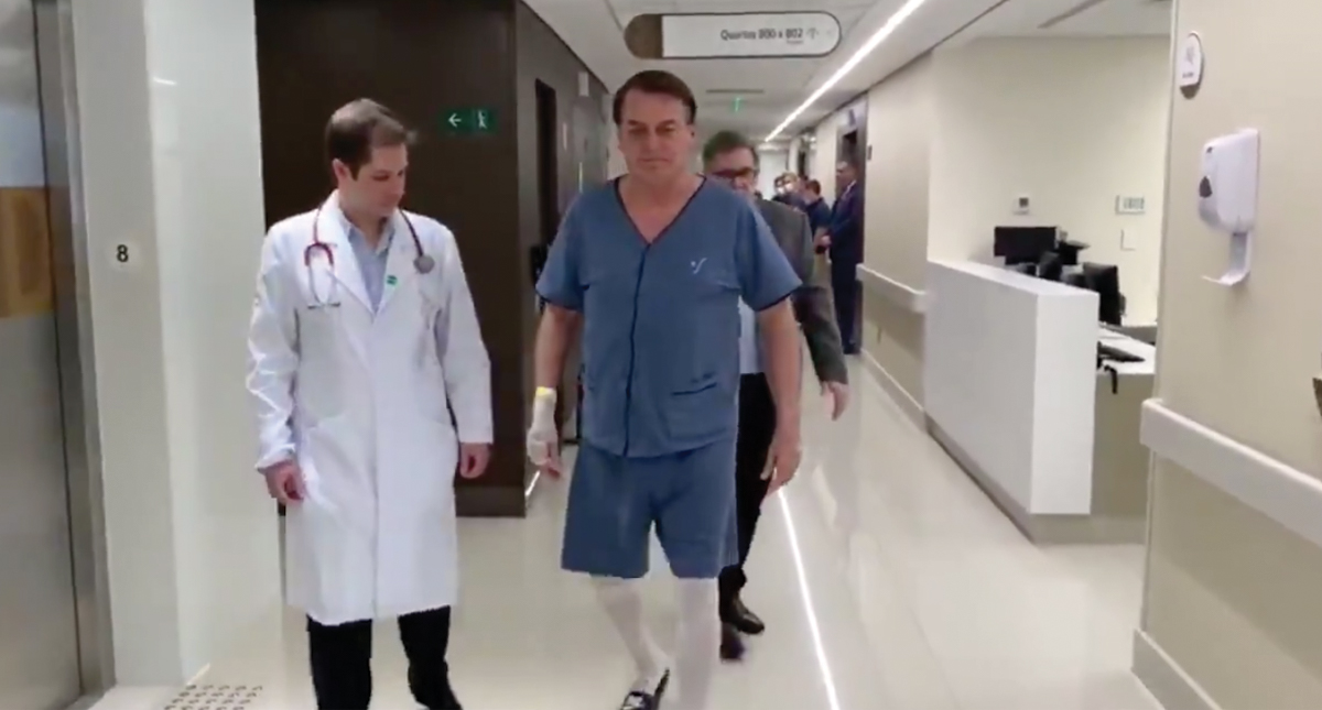 Bolsonaro continúa en recuperación tras cirugía del fin de semana