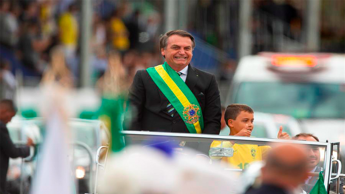 Bolsonaro niega sentir temor por nueva cirugía en el abdomen
